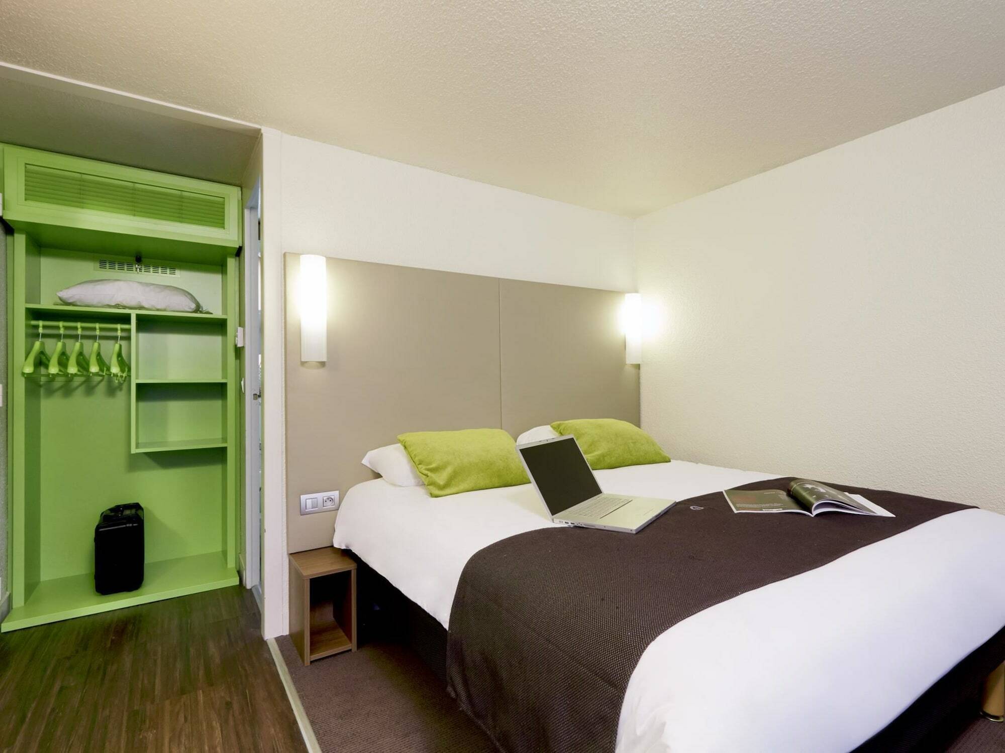 Hotel Campanile Tours Nord Exterior foto